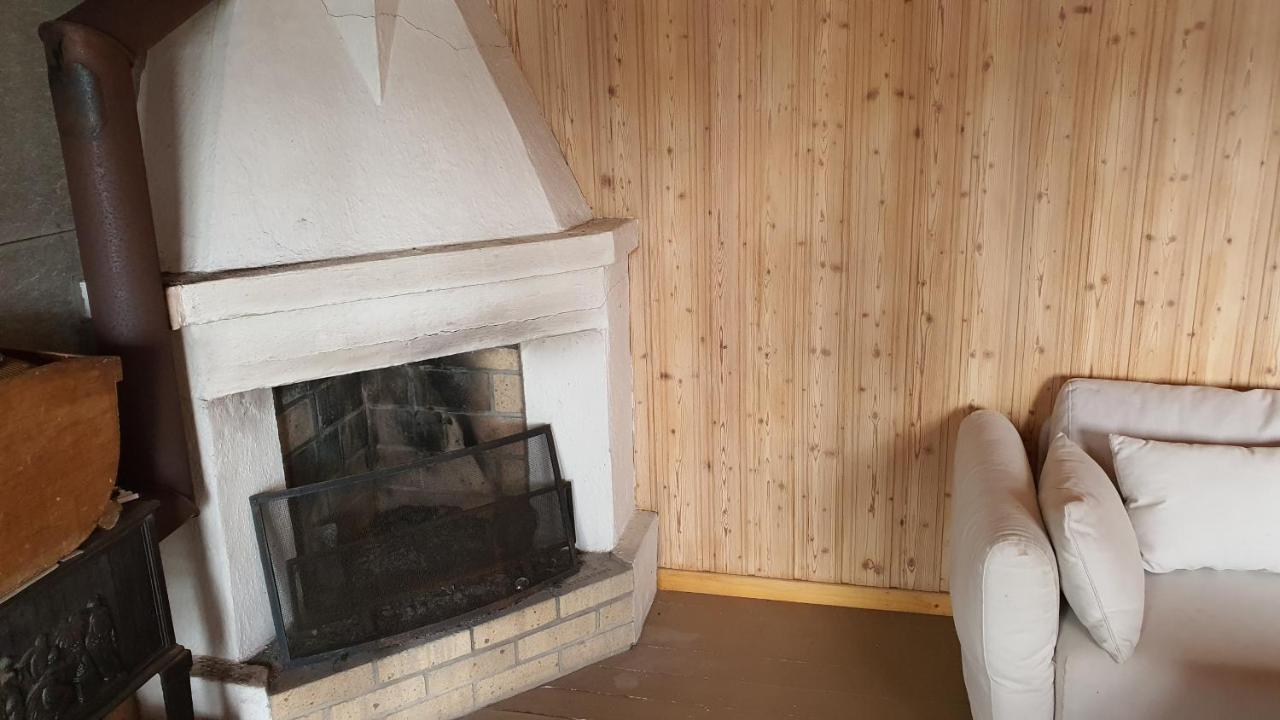 Cabin In The Woods, Lolandsvannet Near Kristiansand Vennesla Luaran gambar